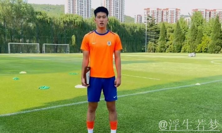 张志雄彭啸荣膺中甲中乙年度青年球员奖 张志雄彭啸荣膺中甲中乙年度青年球员奖